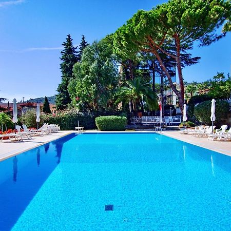 Free Parking-Sea View, With Pool & Garden Leilighet Sanremo Eksteriør bilde