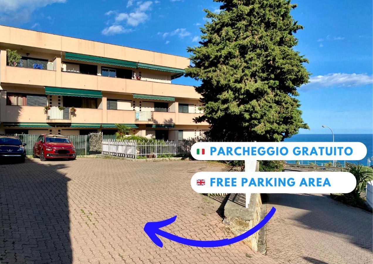 Free Parking-Sea View, With Pool & Garden Leilighet Sanremo Eksteriør bilde